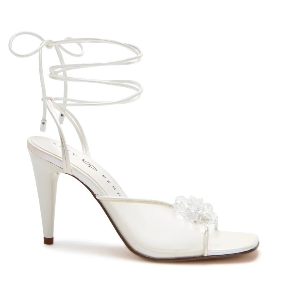THE VIVVIAN FLOWER SANDAL (KATY PERRY COLLECTIONS) brand new (size 6/36)